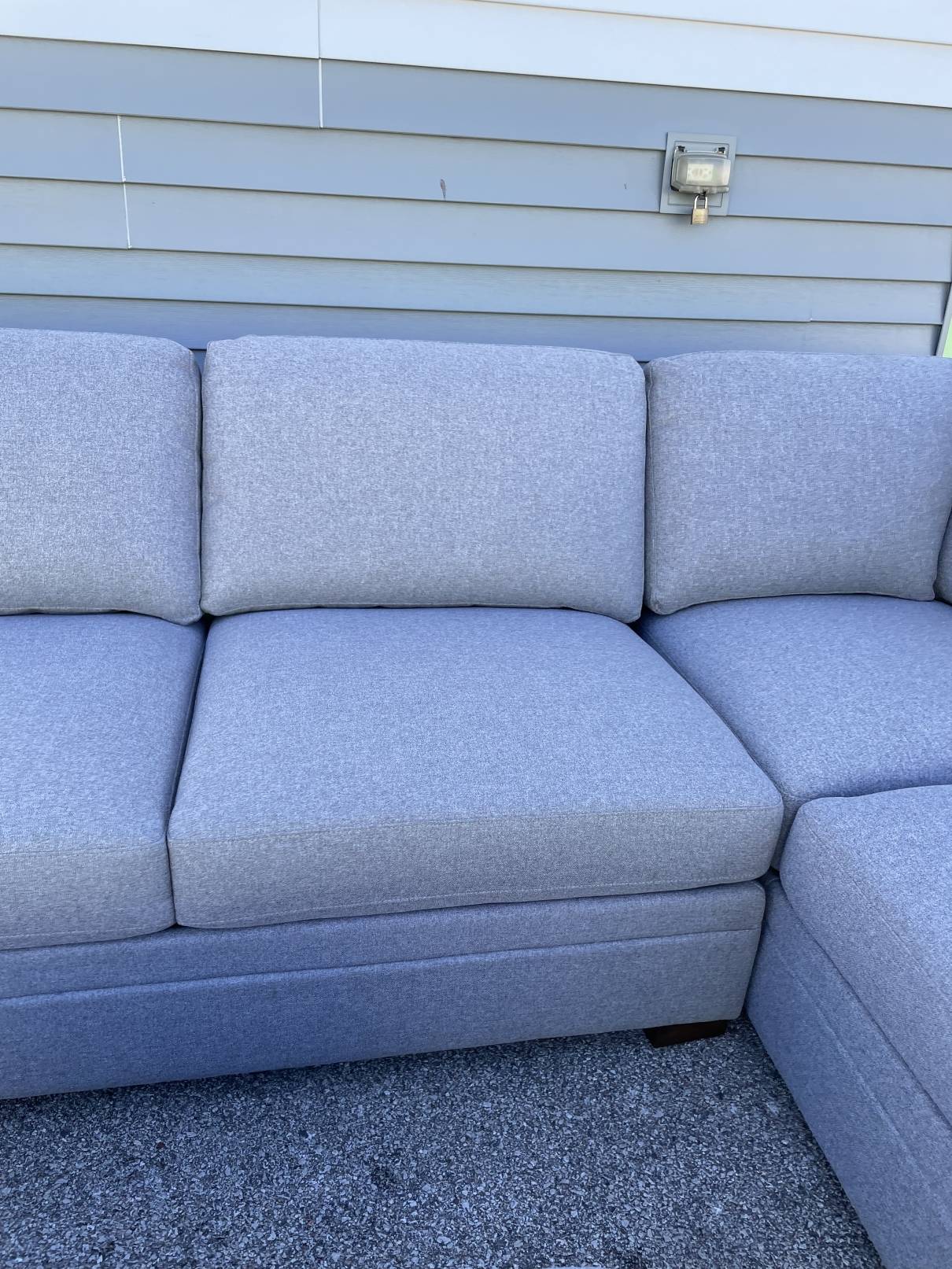 Thomasville Langdon Fabric Sectional with Storage Ottoman