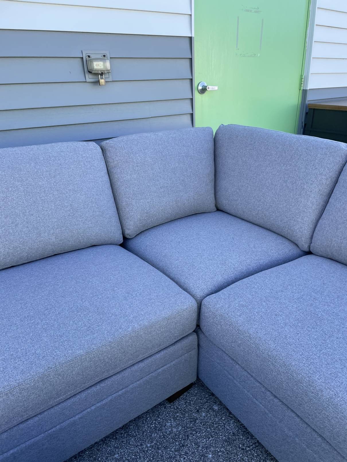 Thomasville Langdon Fabric Sectional with Storage Ottoman