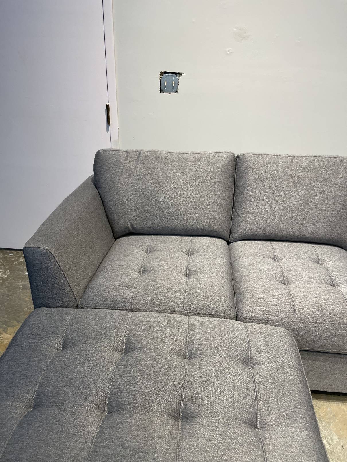 Thomasville Yvette Fabric Sectional with Storage Ottoman