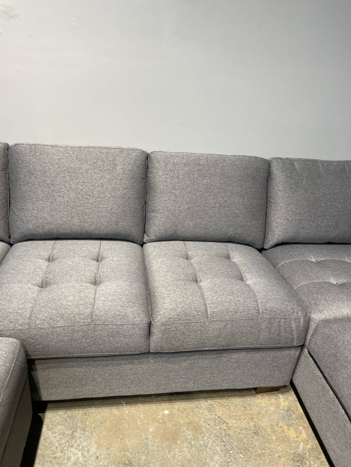 Thomasville Yvette Fabric Sectional with Storage Ottoman