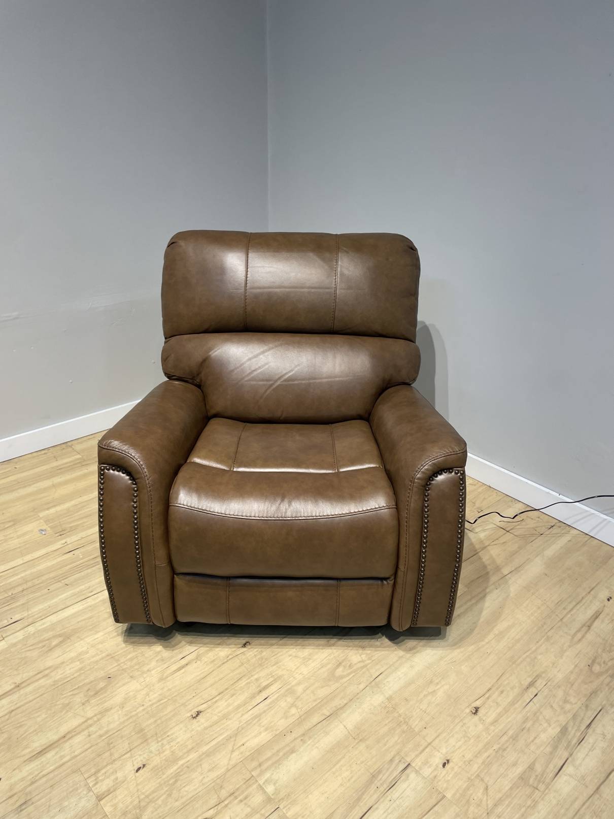Barcalounger leather power swivel glider recliner deals