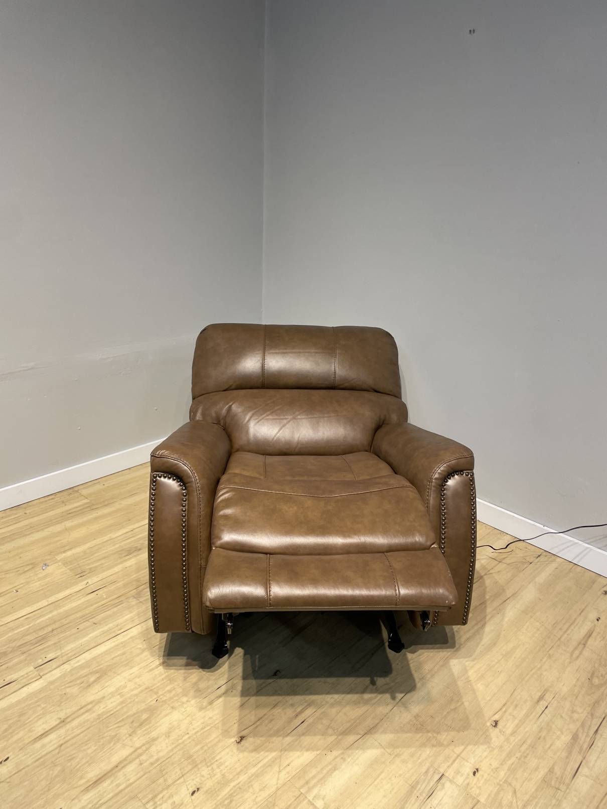 Barcalounger leather power rocker recliner deals