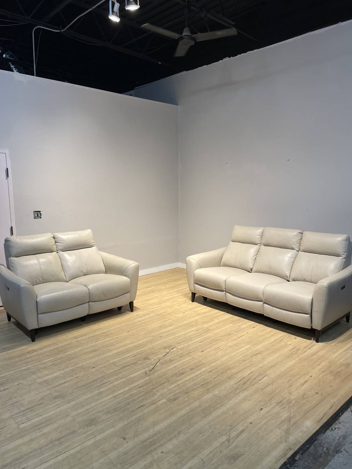 Crosslin leather power top reclining sofa