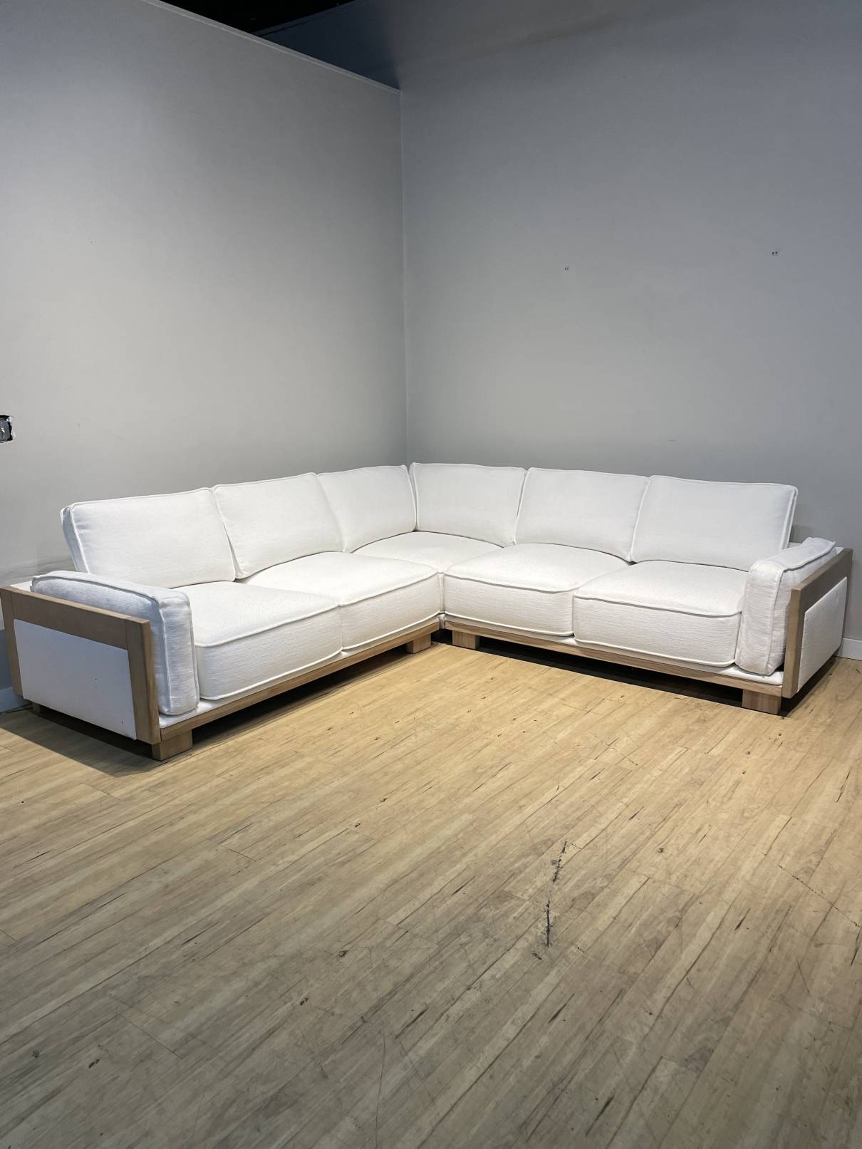 Used sectional couch hot sale