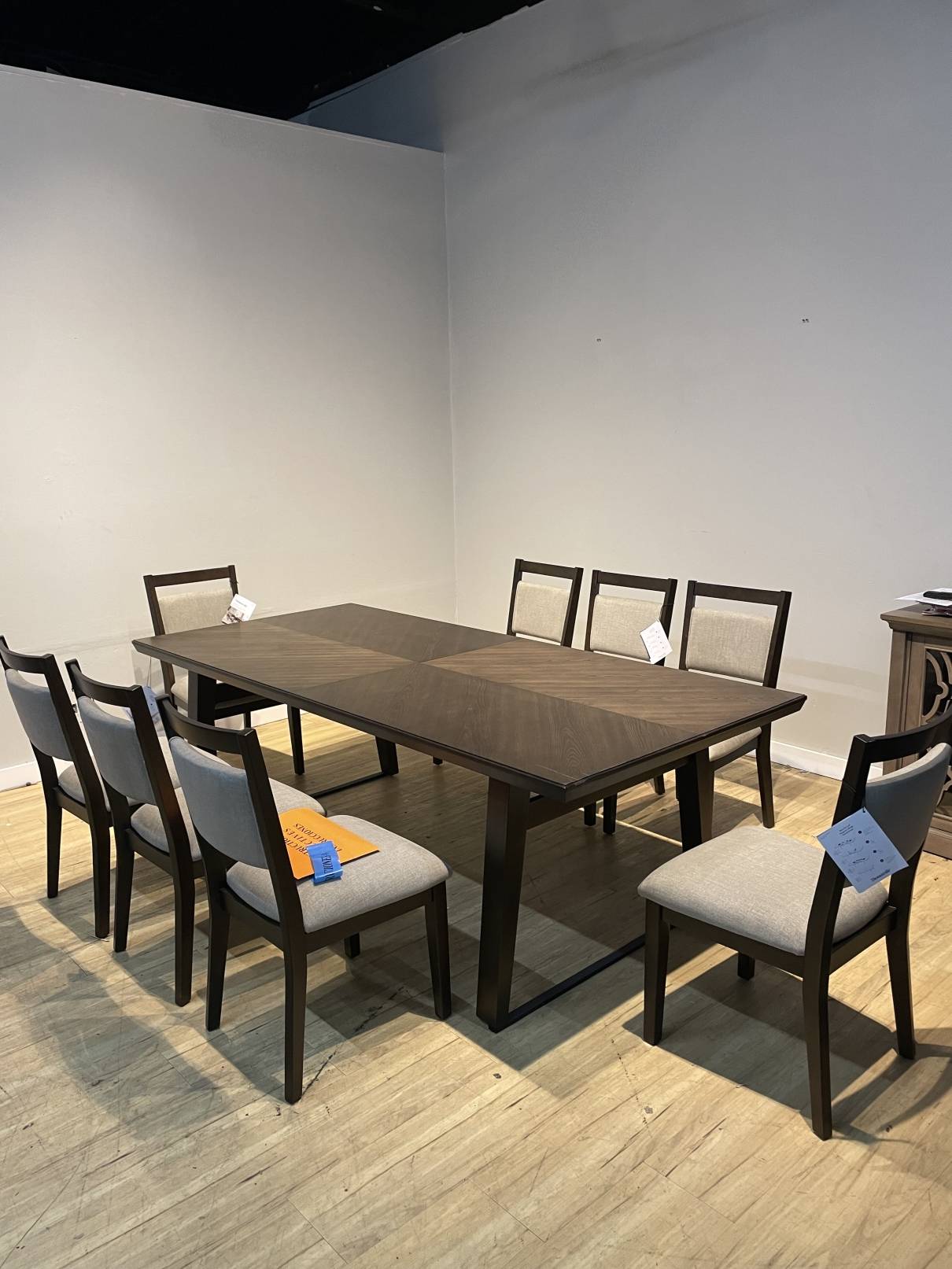 Thomasville impressions hotsell dining room set