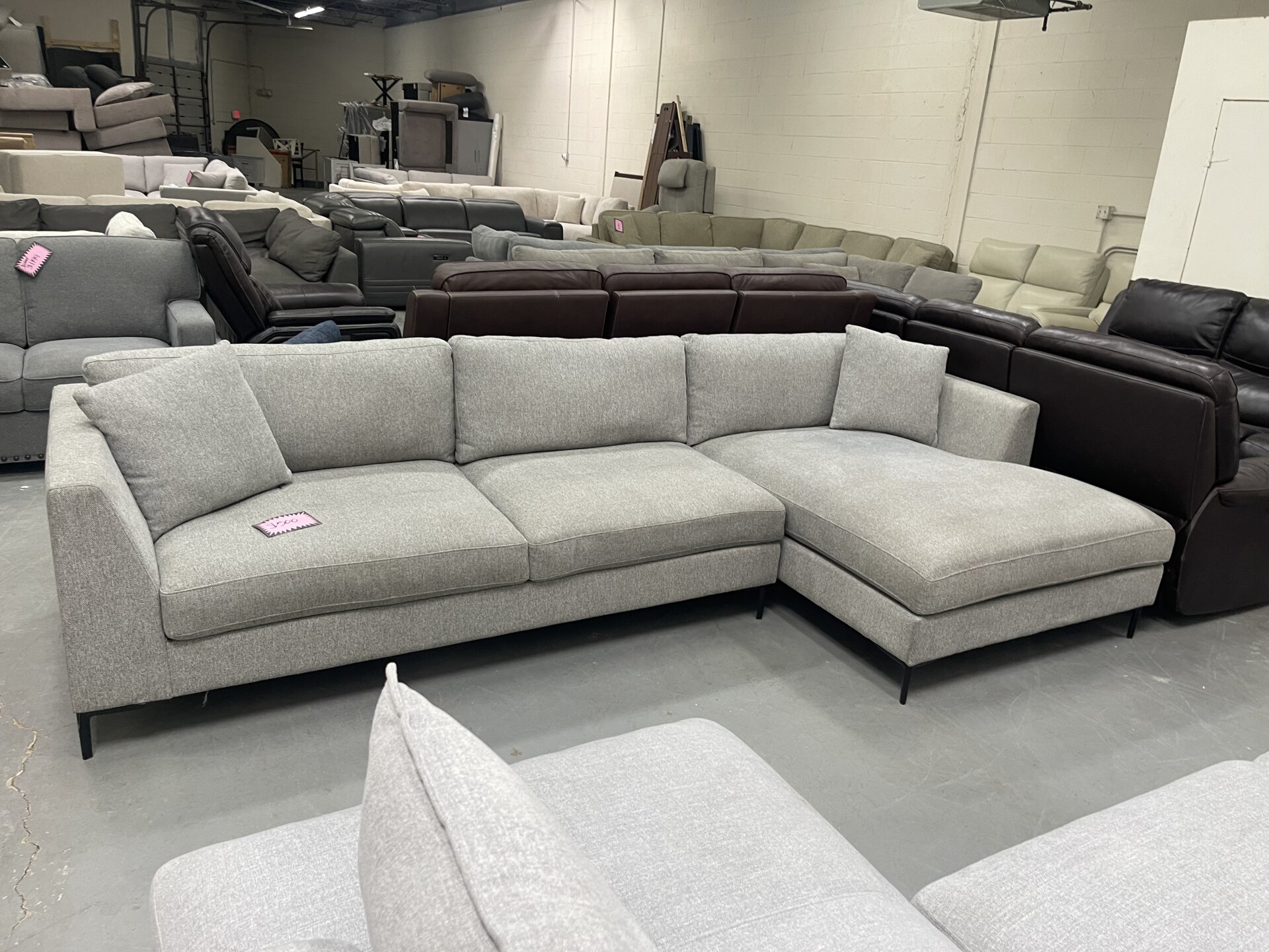 Thomasville Odette 2-piece Fabric Sectional - Photo 1