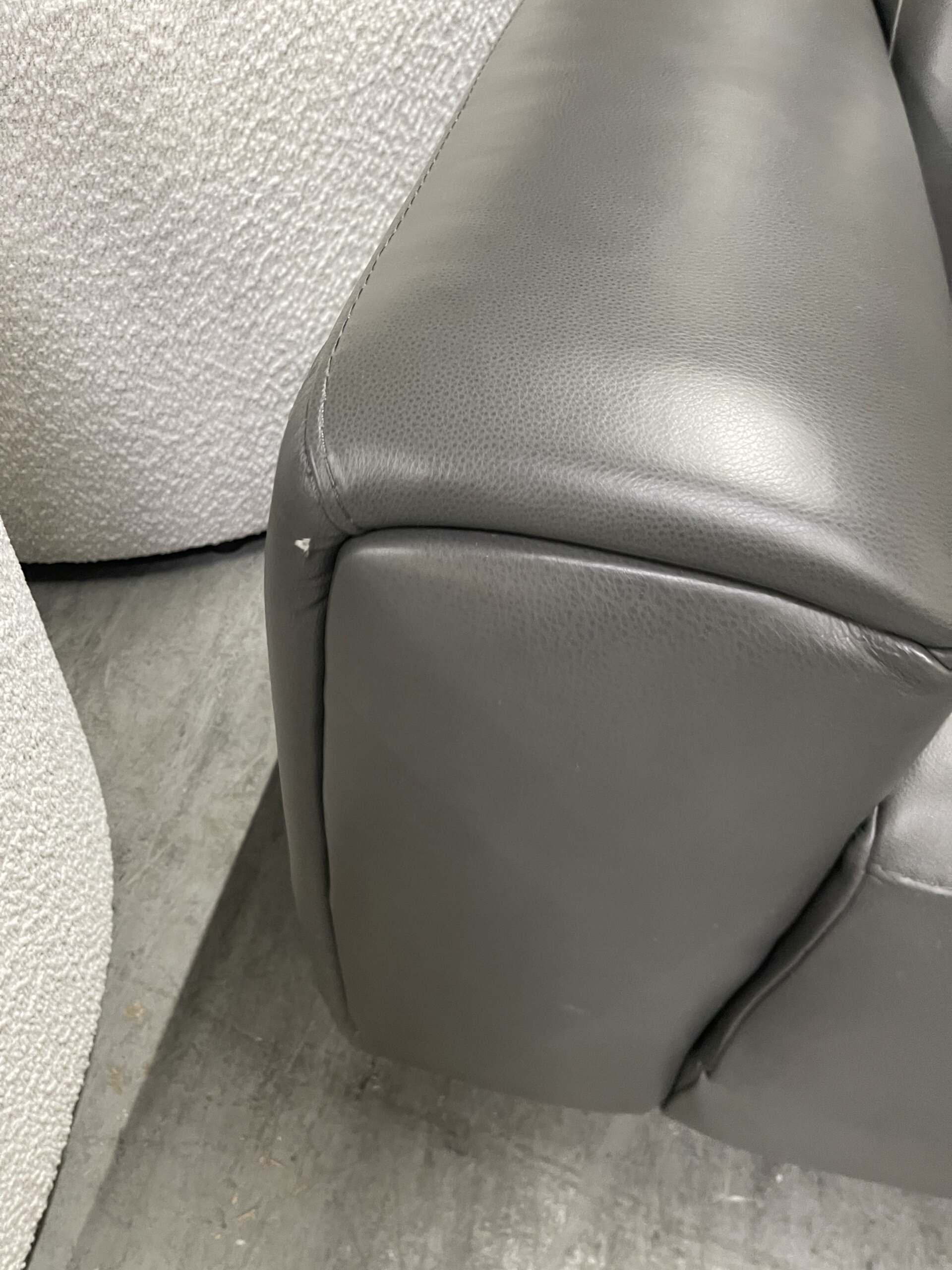 Karson Leather Power Reclining Sectional with Power Headrests - Photo 8