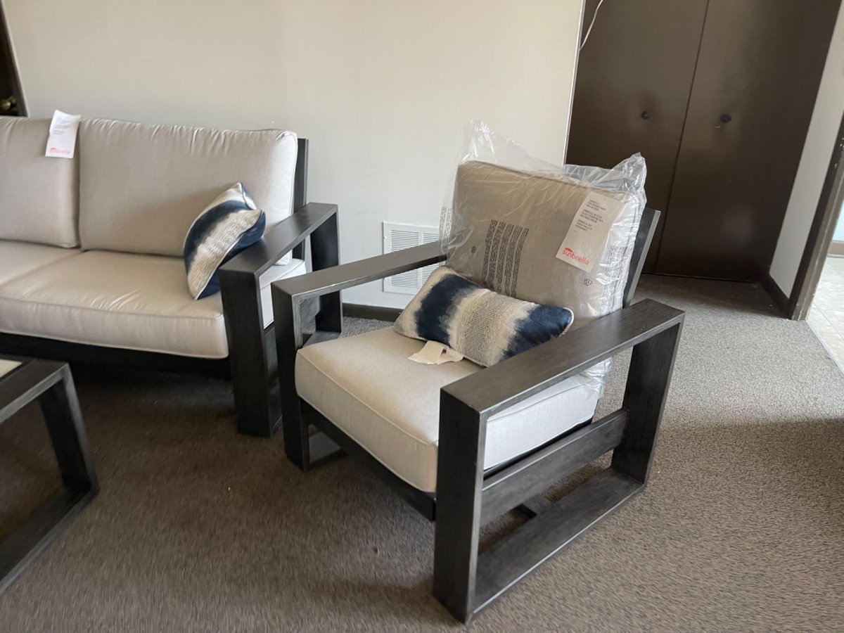 SunVilla Clifton 4-piece Outdoor Patio Seating Set - Photo 2