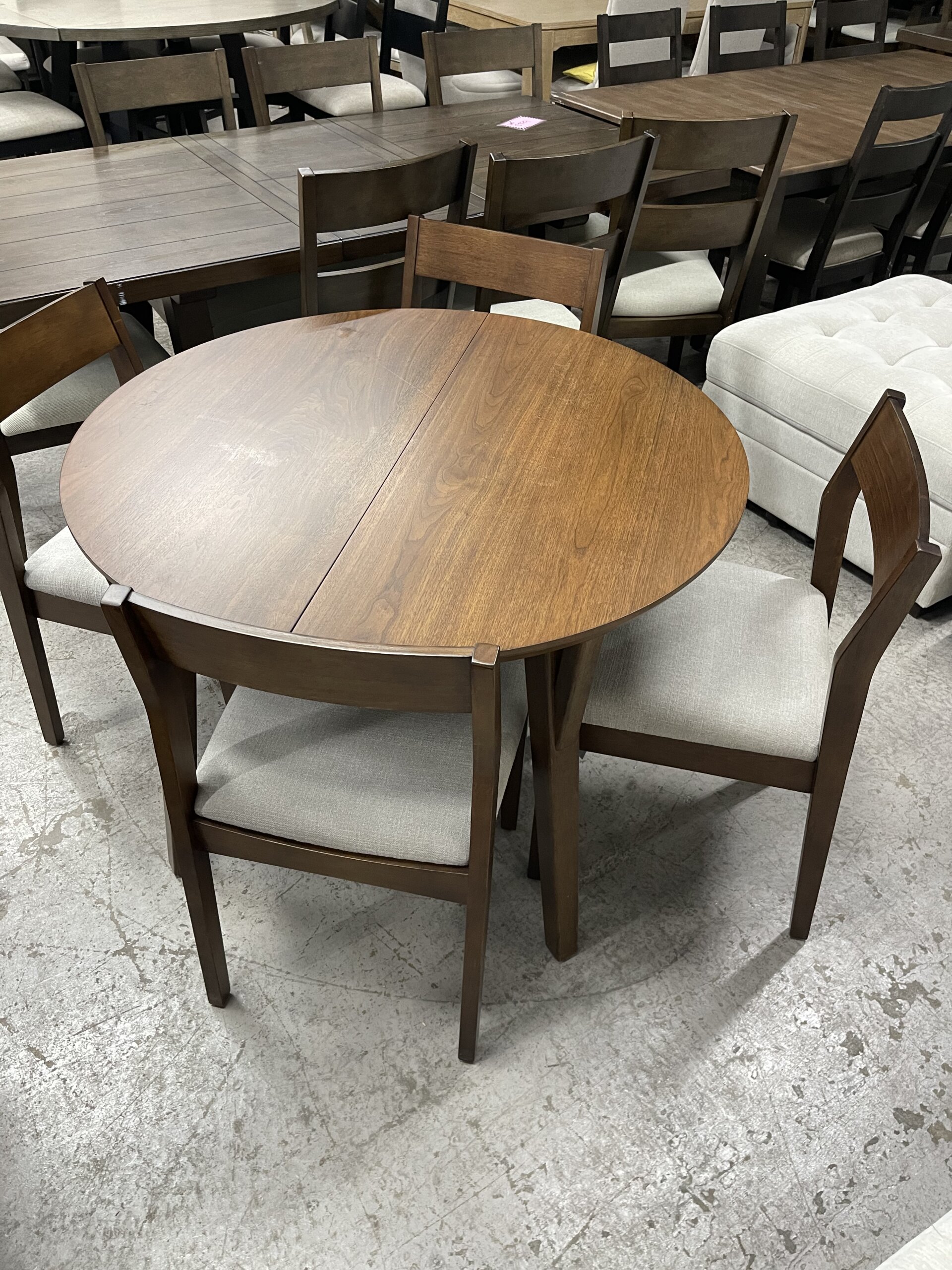 Rayven Dining Table and 4 Chairs - Photo 4