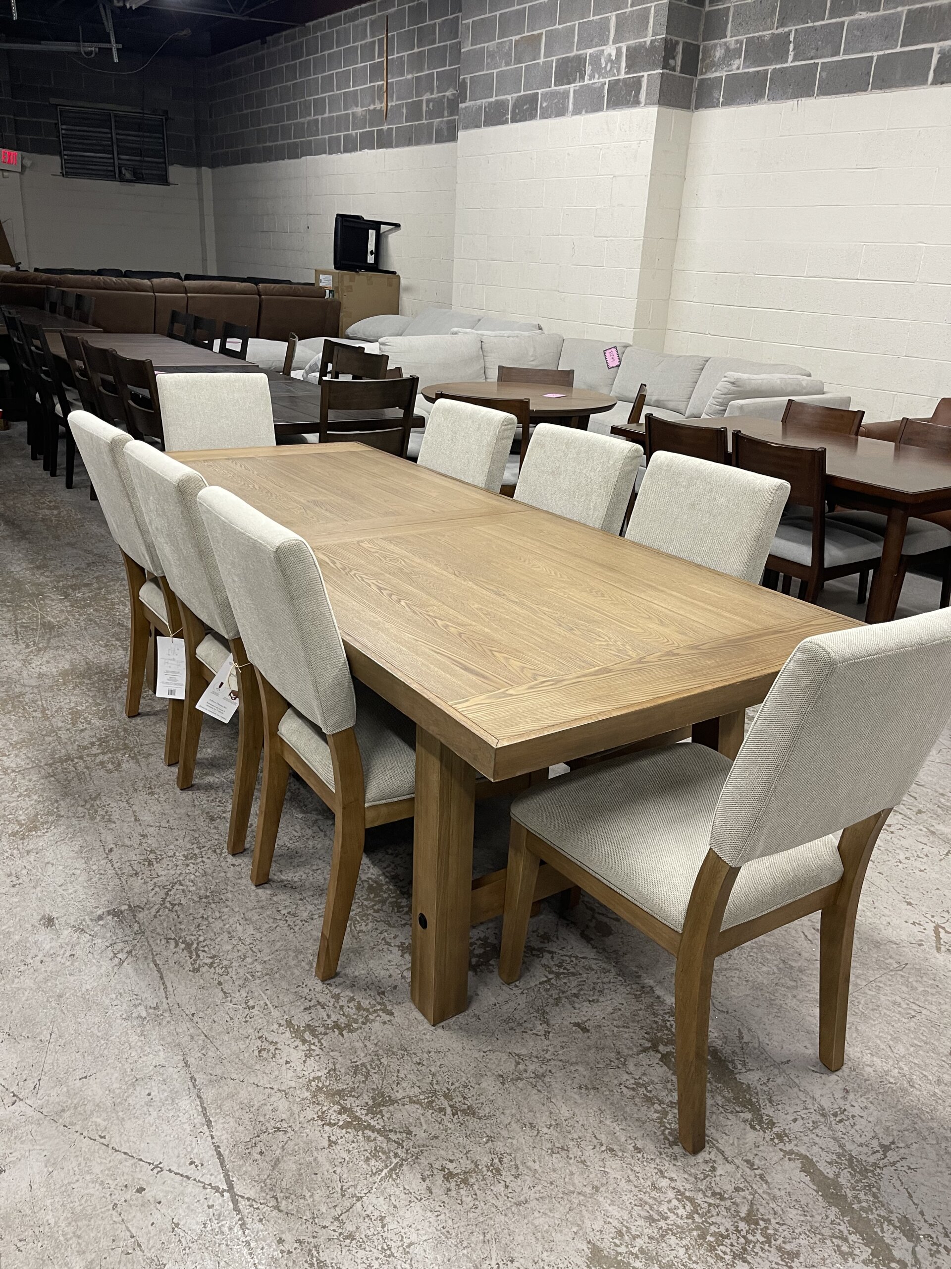 Graham 9-piece Dining Table Set - Used