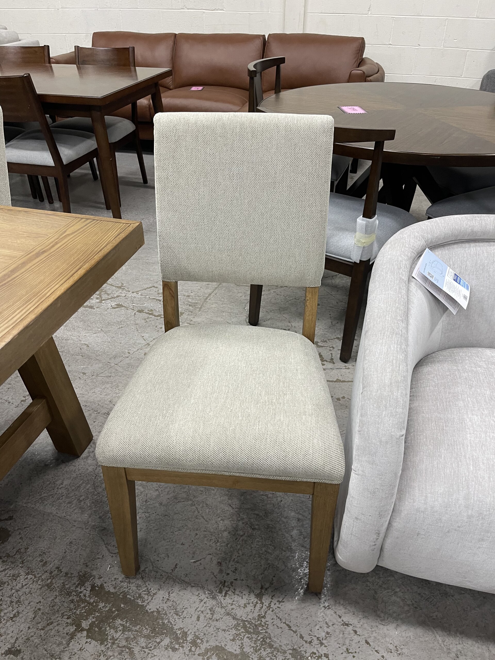 Graham 9-piece Dining Table Set - Photo 5