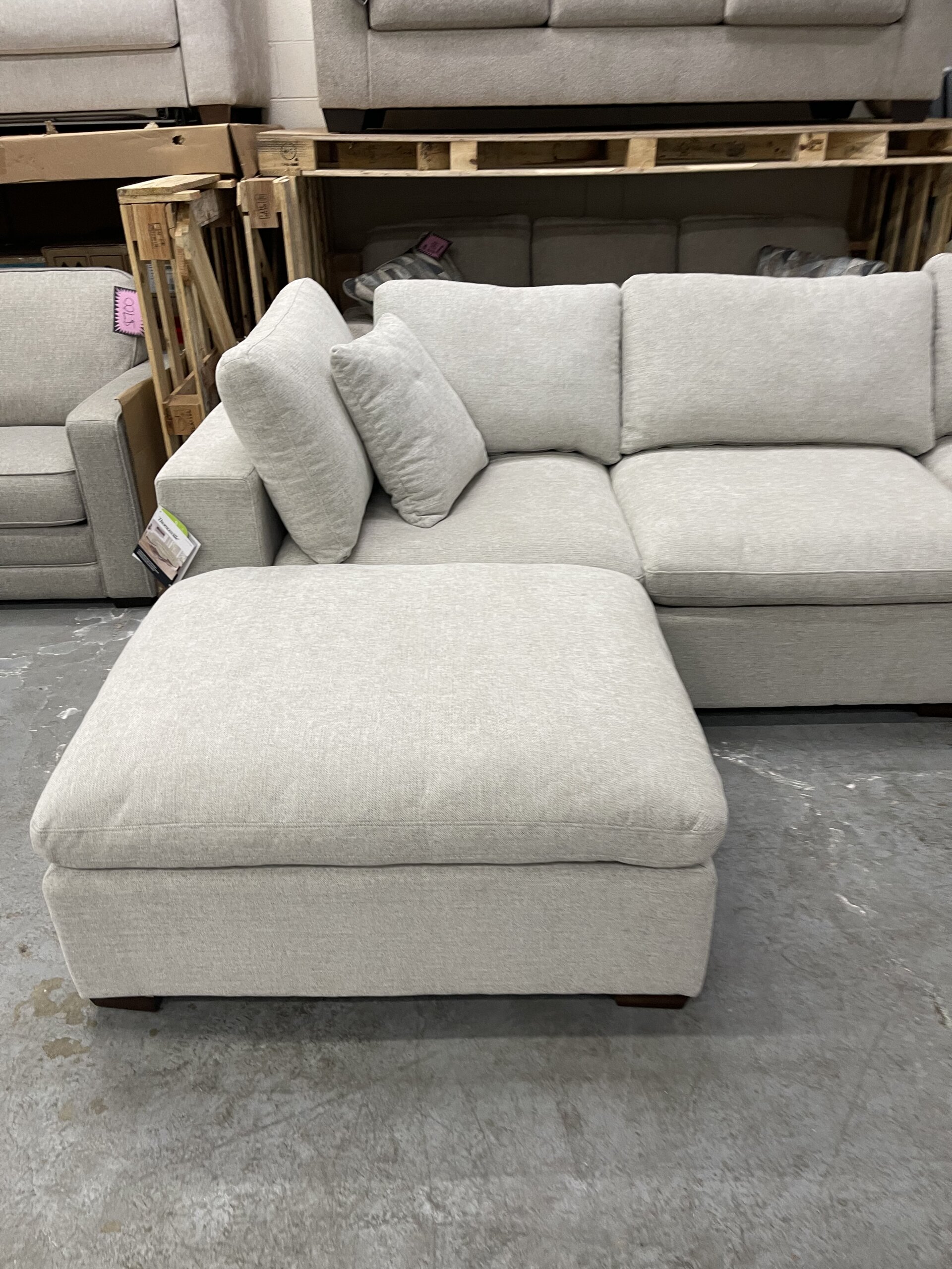 Thomasville Lowell 6-piece Fabric Modular Sectional, Gray - Photo 3