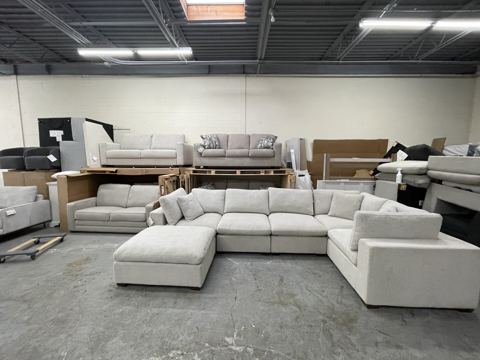 Thomasville Lowell 6-piece Fabric Modular Sectional, Gray - Photo 8