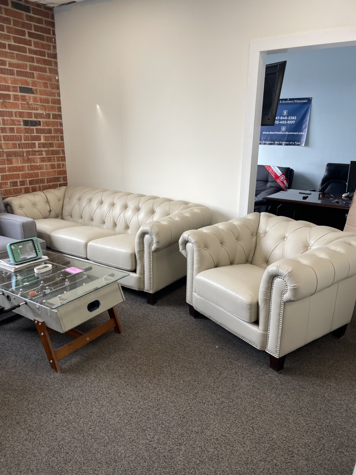 Baldwin Top Grain Leather Sofa Collection Ivory - Photo 2