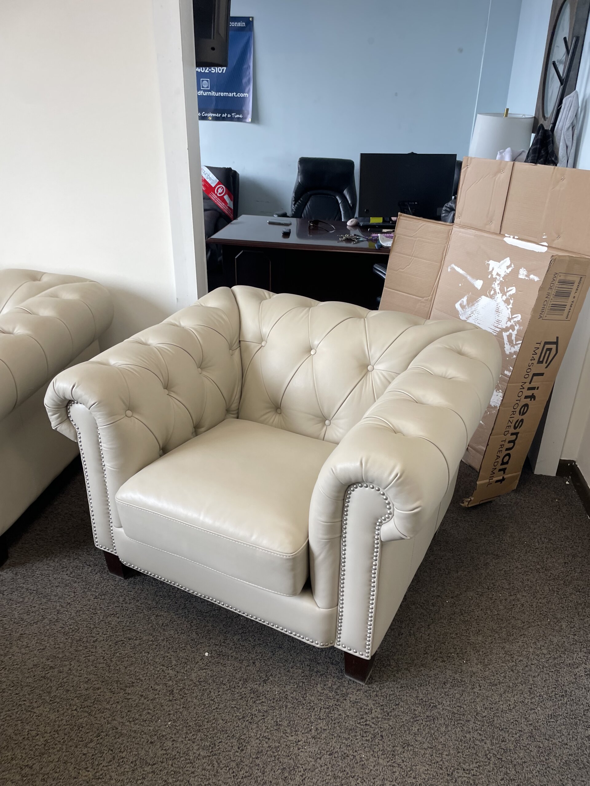 Baldwin Top Grain Leather Sofa Collection Ivory - Photo 2