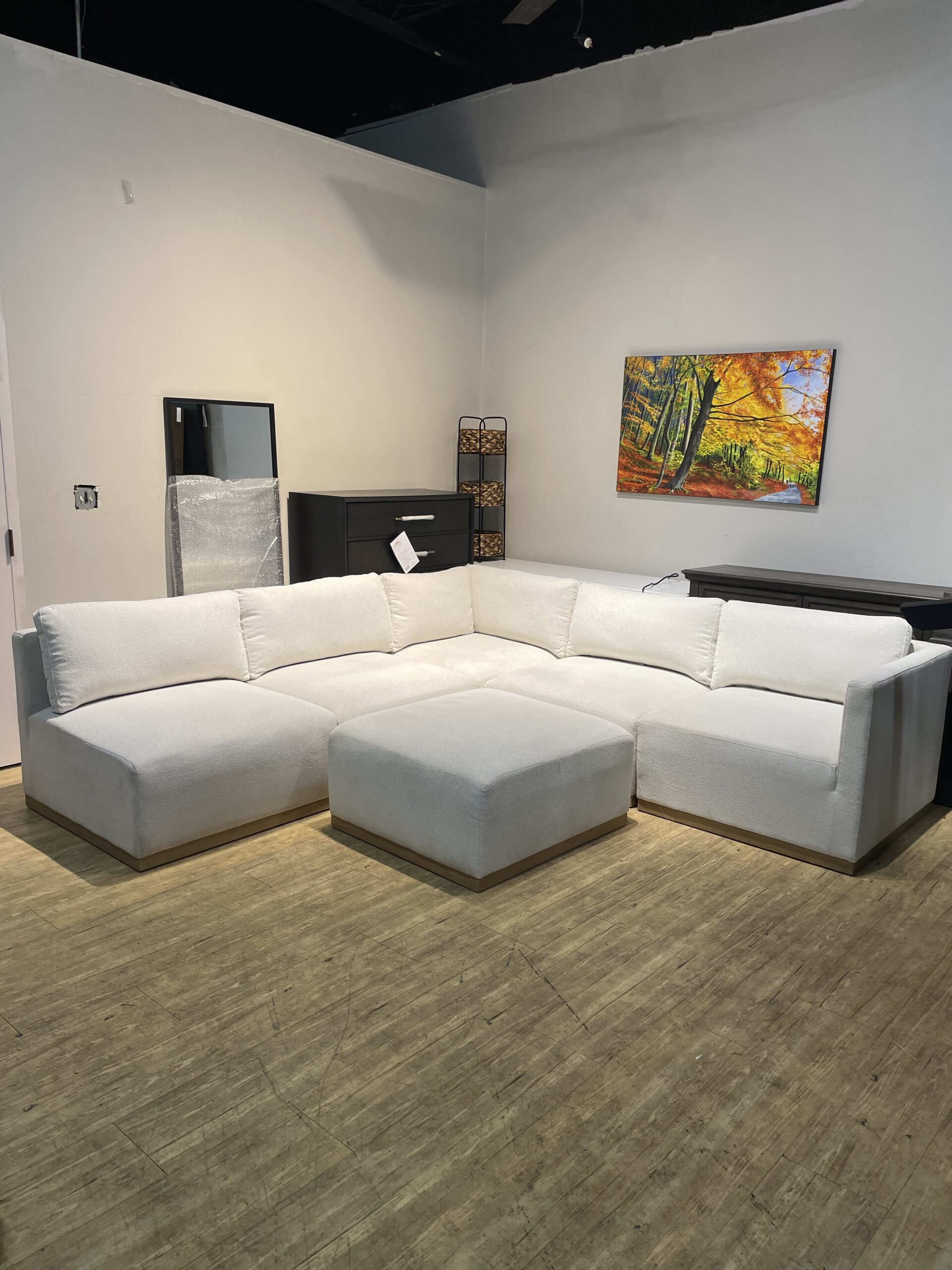 Henredon Murphy Fabric Modular Sectional with Ottoman, Cream - Used