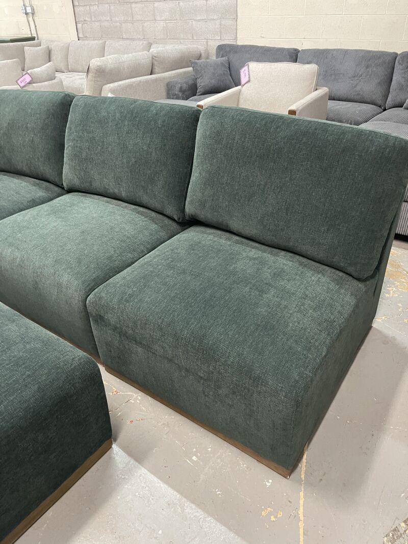Henredon Murphy Fabric 6 Piece Modular Sectional With Ottoman Green - Image 8