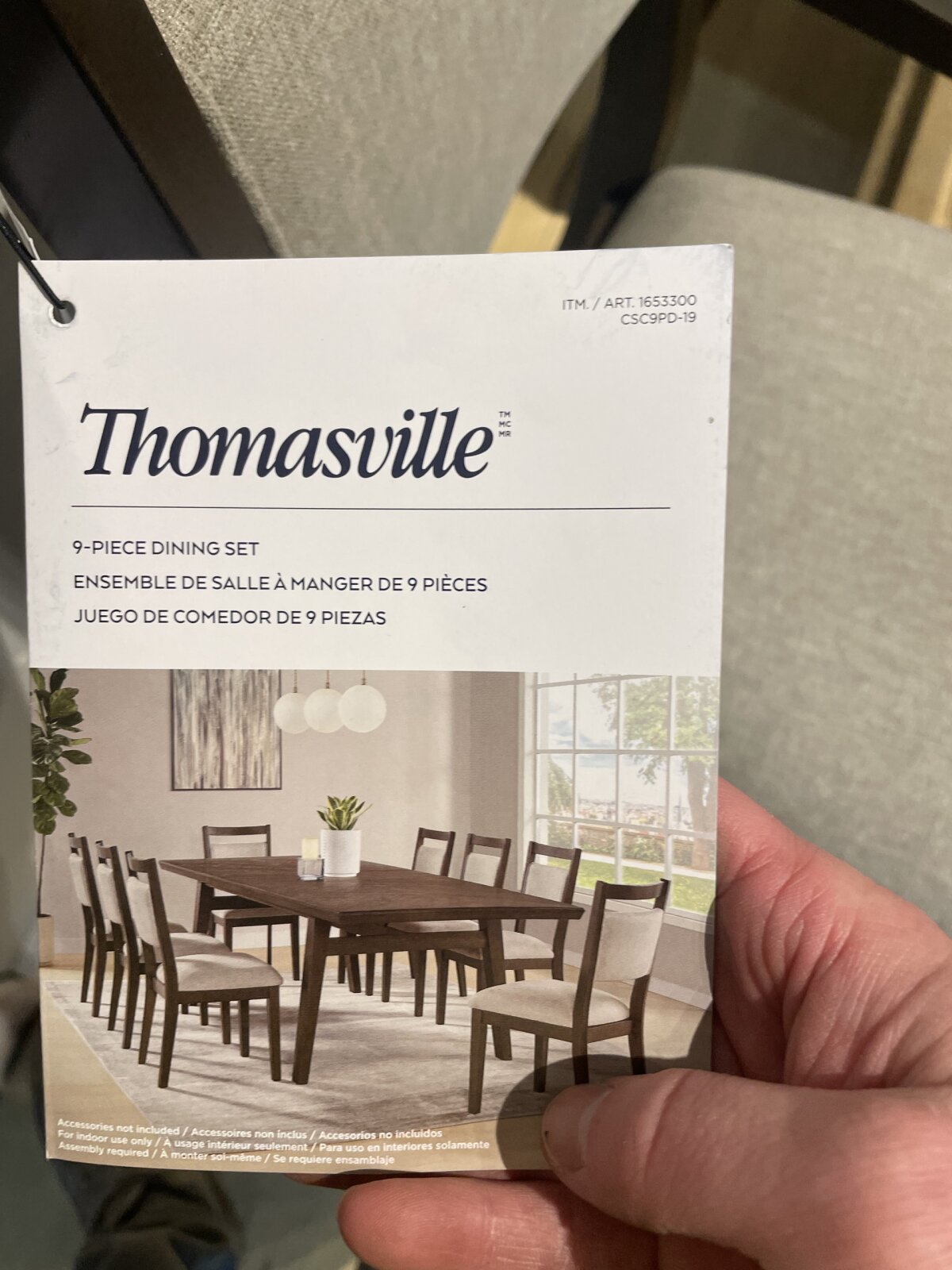 Thomasville Anacortes 9 Piece Dining Table Set - Image 8