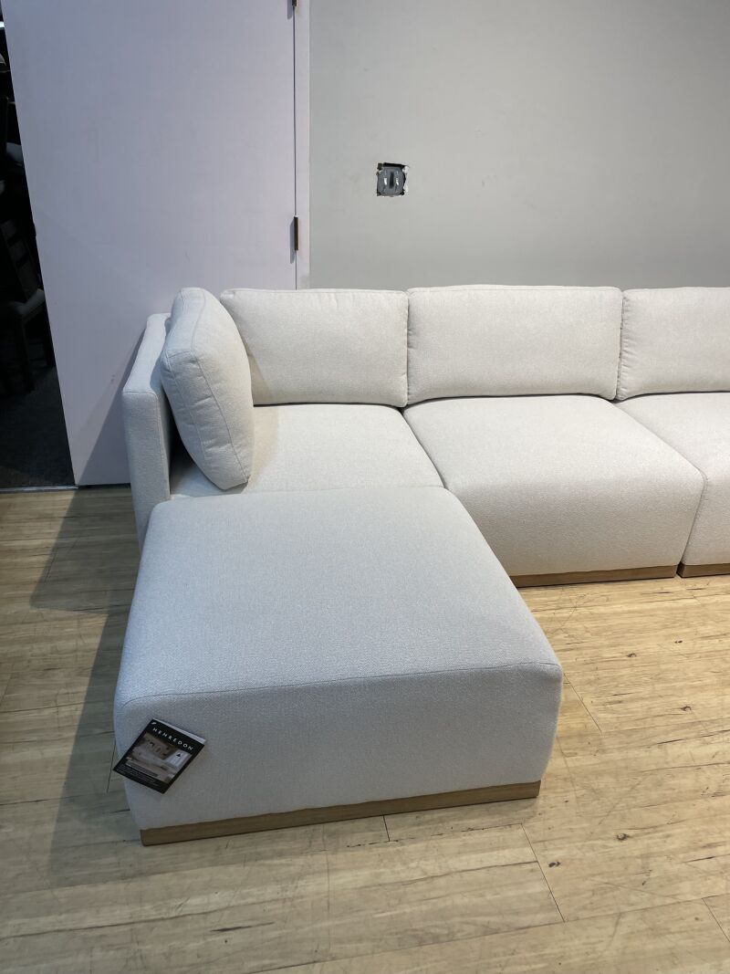 Henredon Murphy Fabric Modular Sectional With Ottoman Cream - Image 3