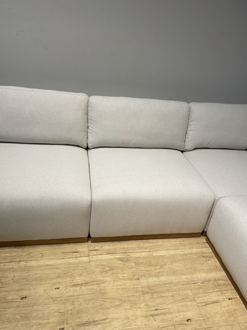 Henredon Murphy Fabric Modular Sectional With Ottoman Cream - Image 5