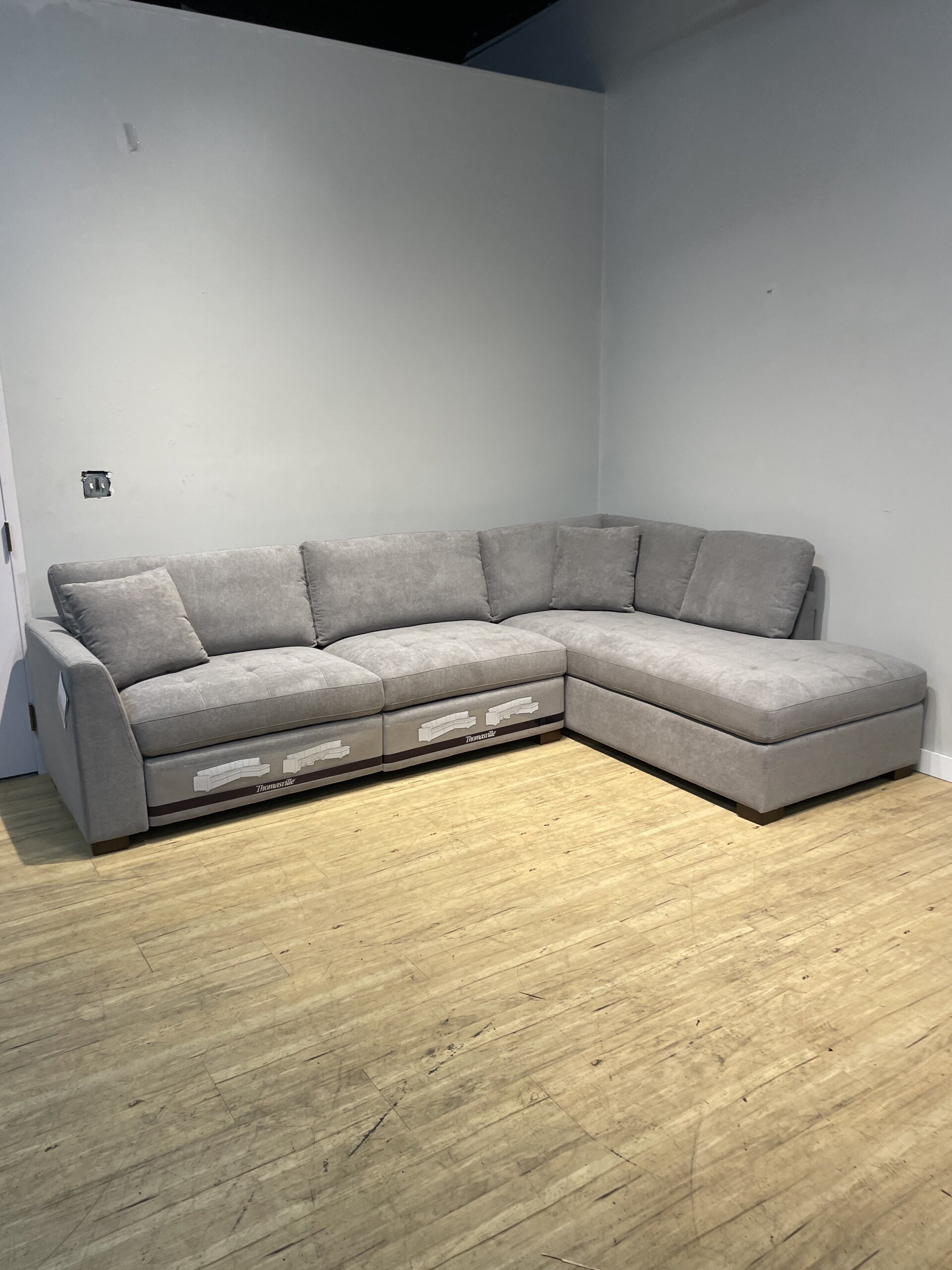 Thomasville Miles Fabric Sectional with Power Footrest - Used