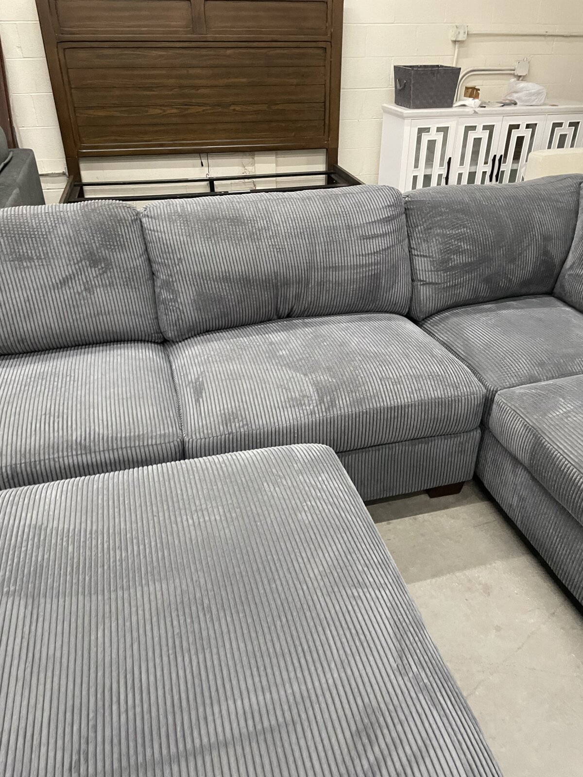 Thomasville Artesia Corduroy Fabric Sectional With Ottoman Dark Gray - Image 3