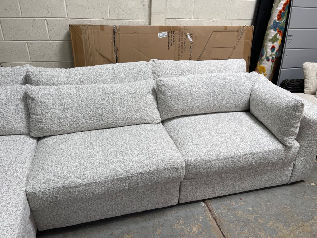 Ashbourne Estate 3-Piece Sectional Sofa - Image 3