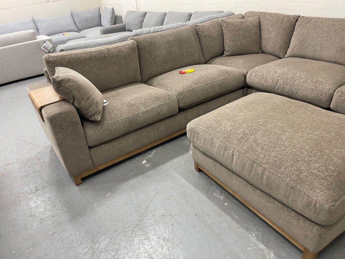 Hawthorne 3-piece Fabric Sectional with Ottoman, Brown - Image 4