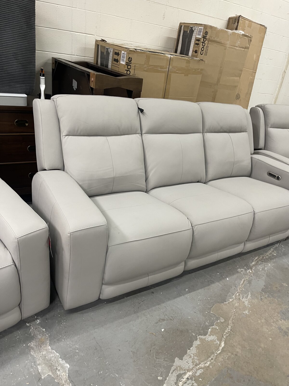 Wren Leather Power Reclining Sofa - Image 3