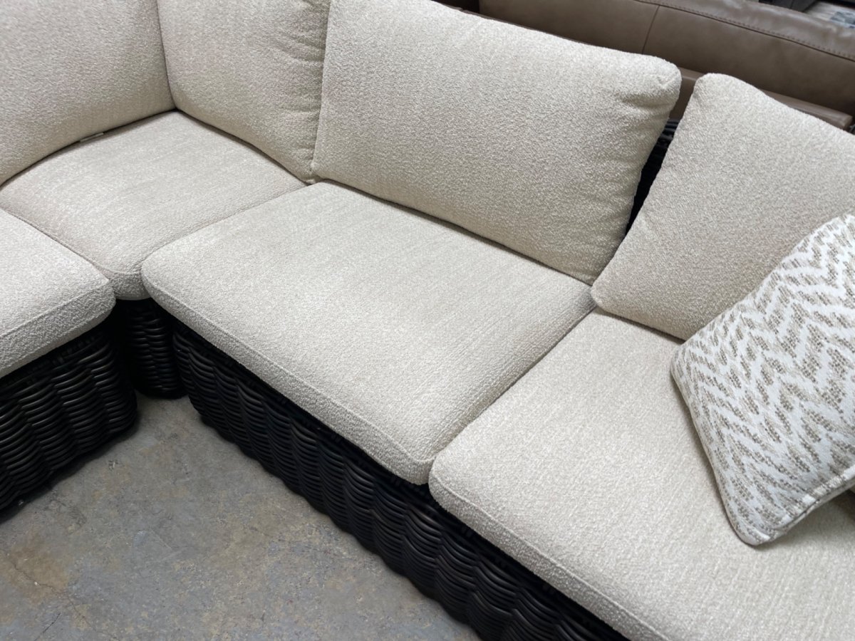 Kimora 3-Piece Outdoor Sectional - Image 4