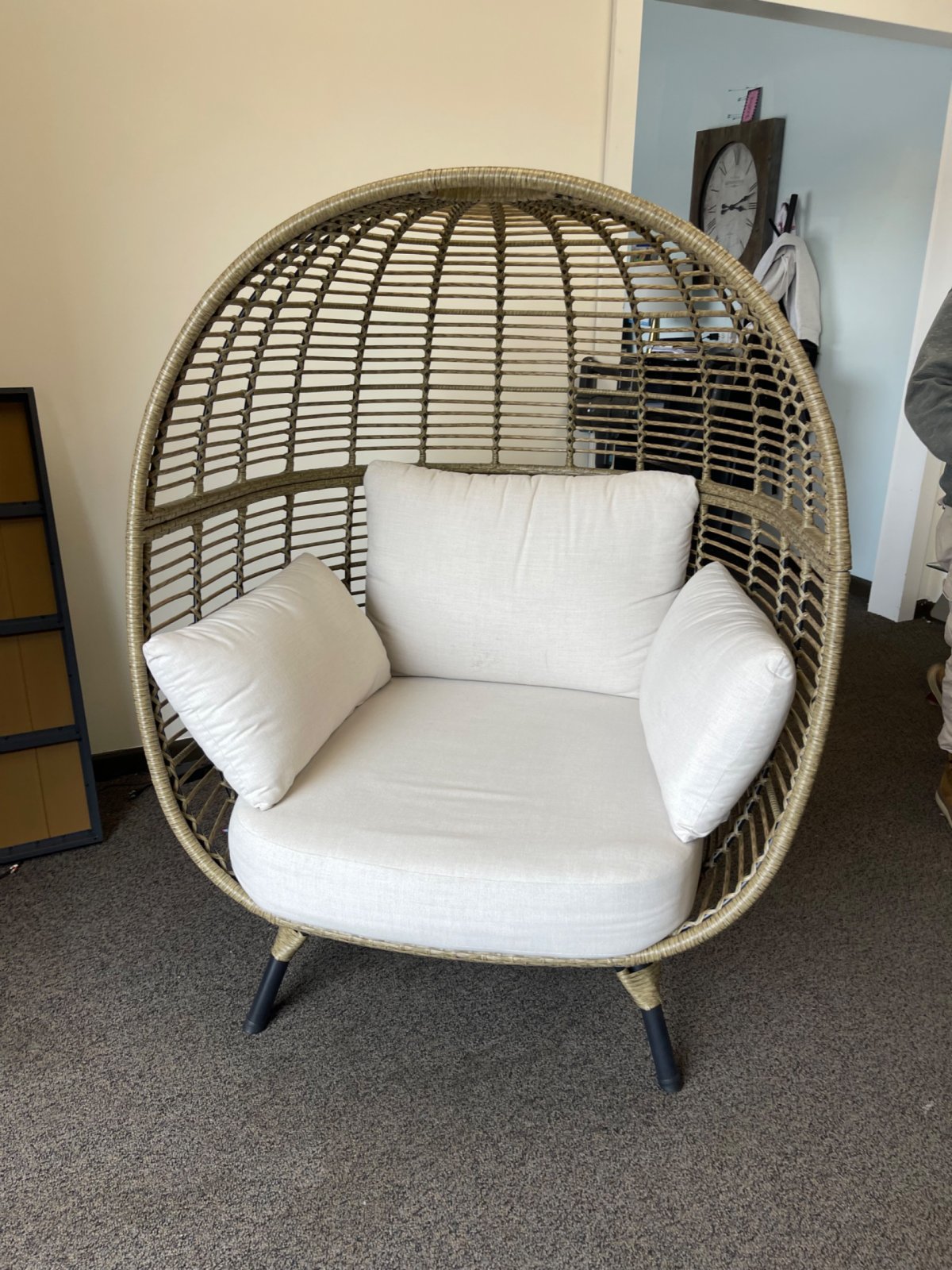 SunVilla Elliot Egg Chair