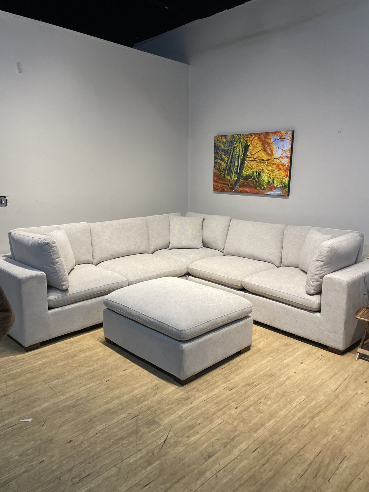 Thomasville Lowell 6-piece Fabric Modular Sectional, Gray