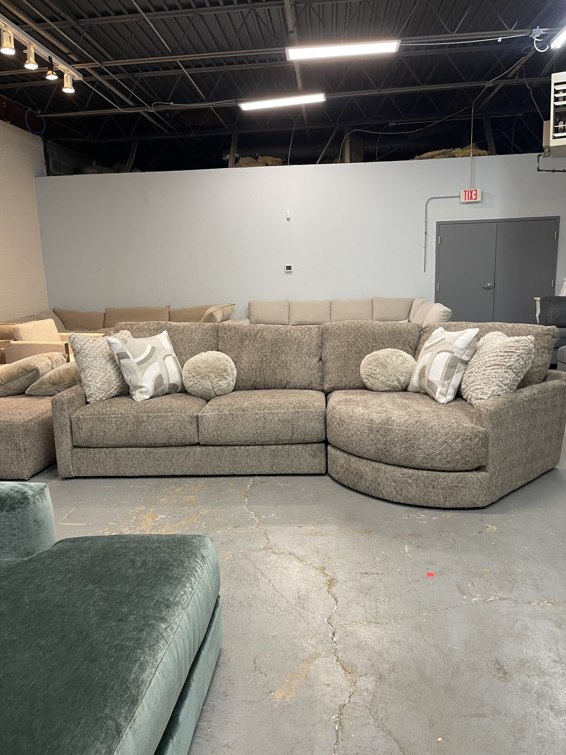 Jackson Turner 2-Piece Cuddler Sectional, Beige - Alternate Configuration