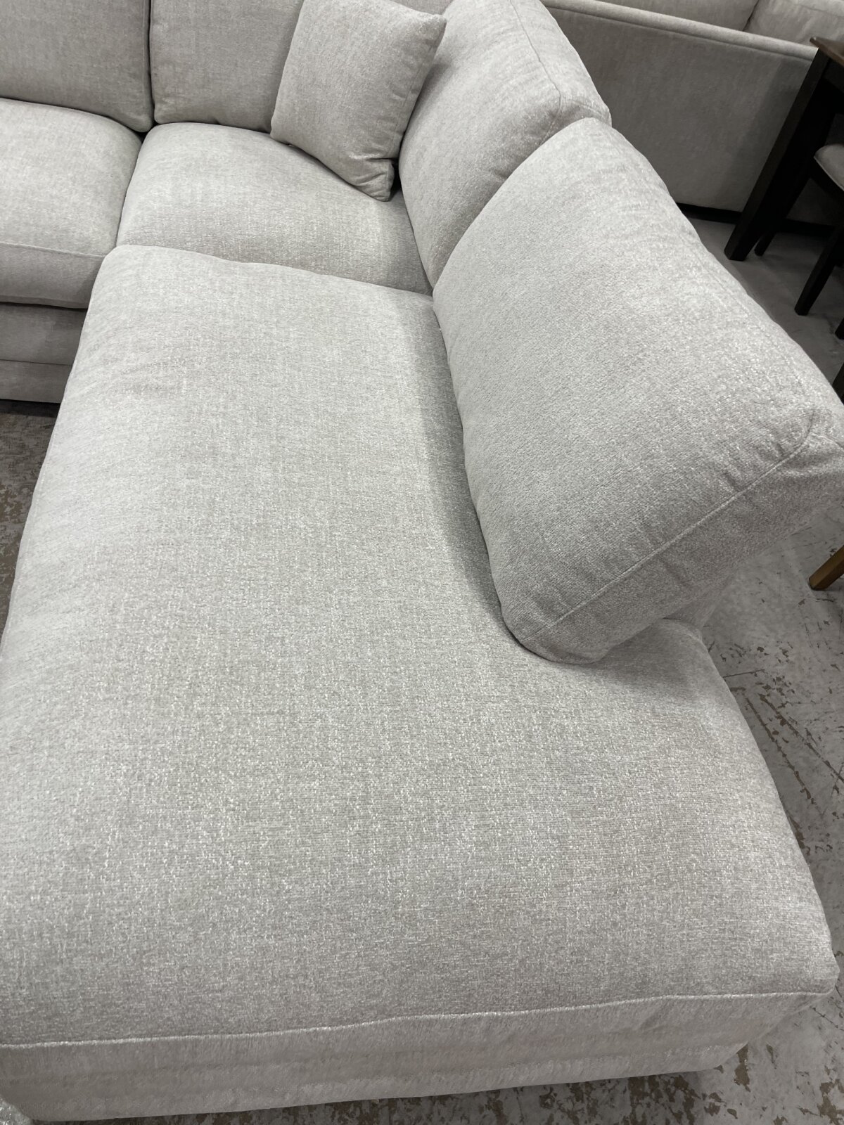 Derry Fabric Sectional - Image 4