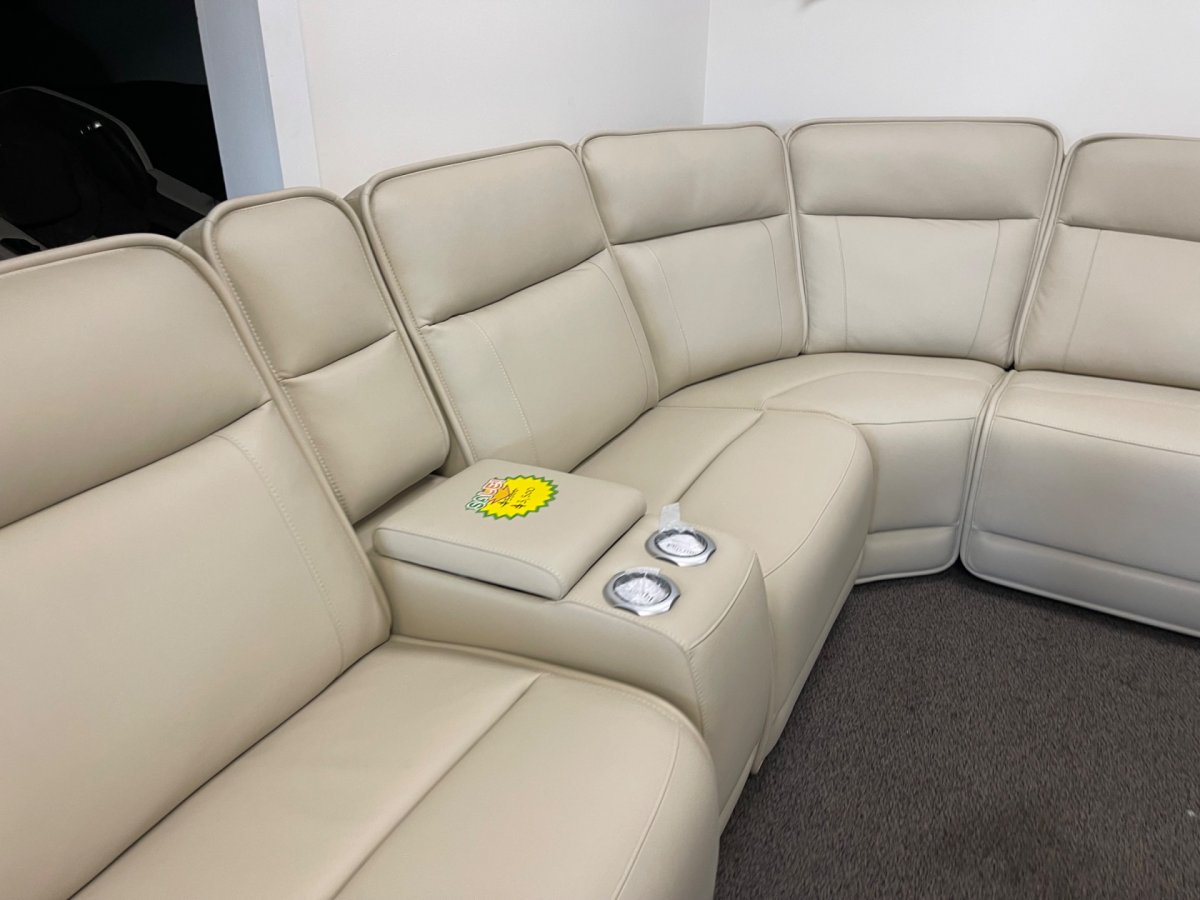 Double Deal 5-Piece Dual Power Leather Reclining Modular Sectional - Image 4